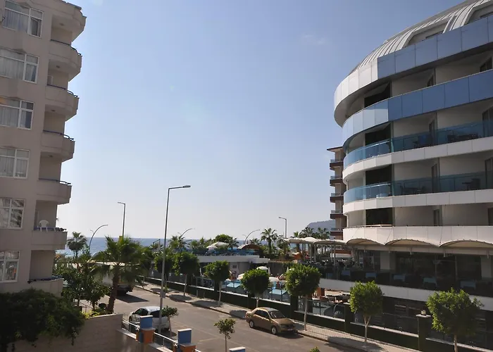 Aqua Diamond Residence
