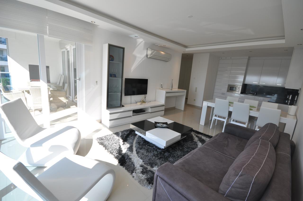 Aqua Diamond Residence